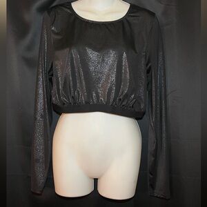 PLUS Cropped Long Sleeve